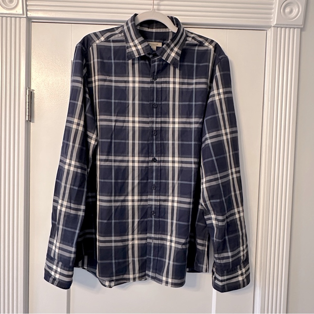 Classic BURBERRY Navy Button Down Dress Shirt, Sz L,‎ Great Condition